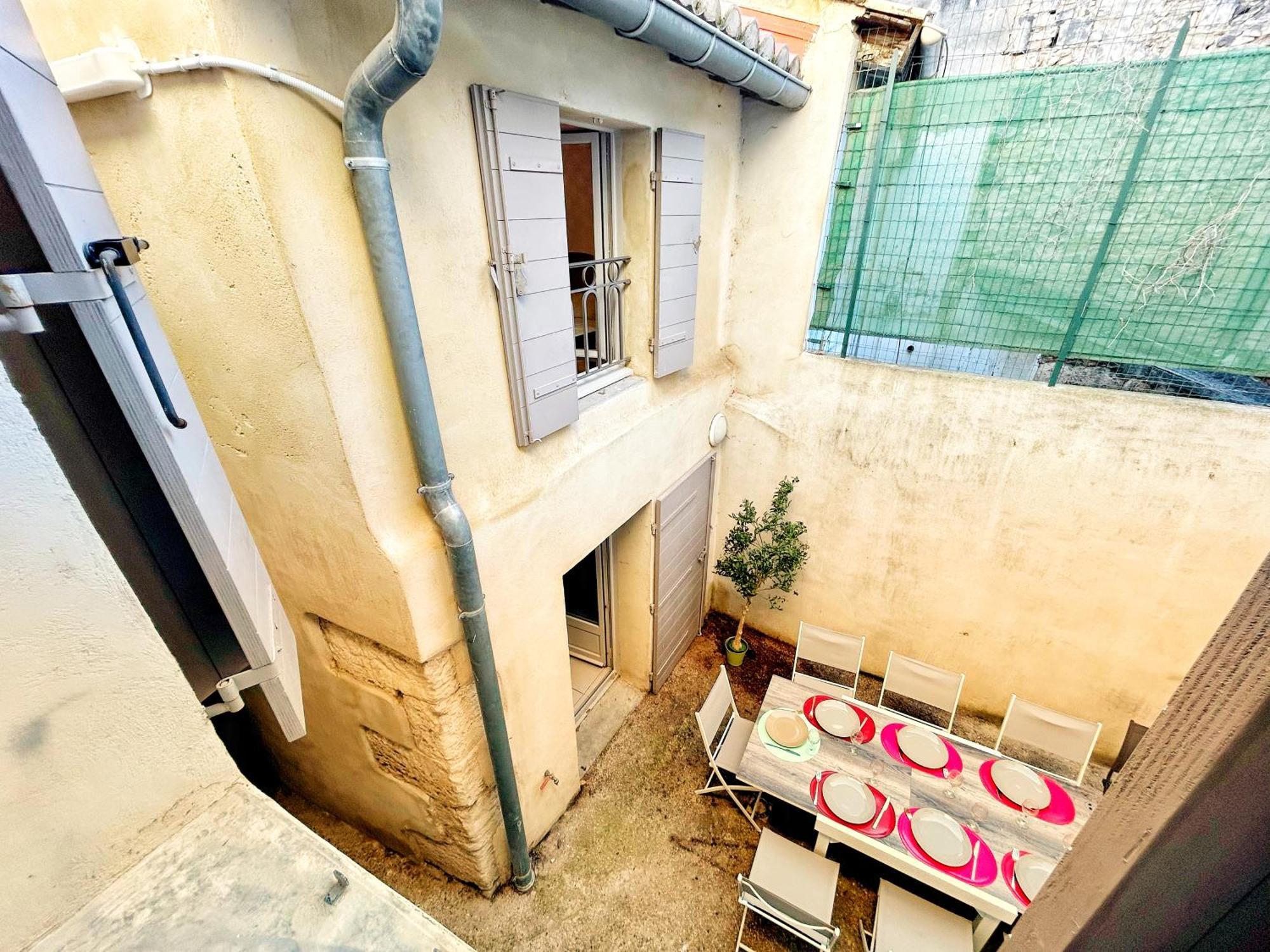Terracotta Tranquility Apartment Arles Exterior photo